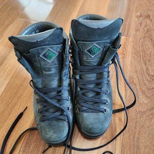 Salomon Suede Leather Hiking Boots